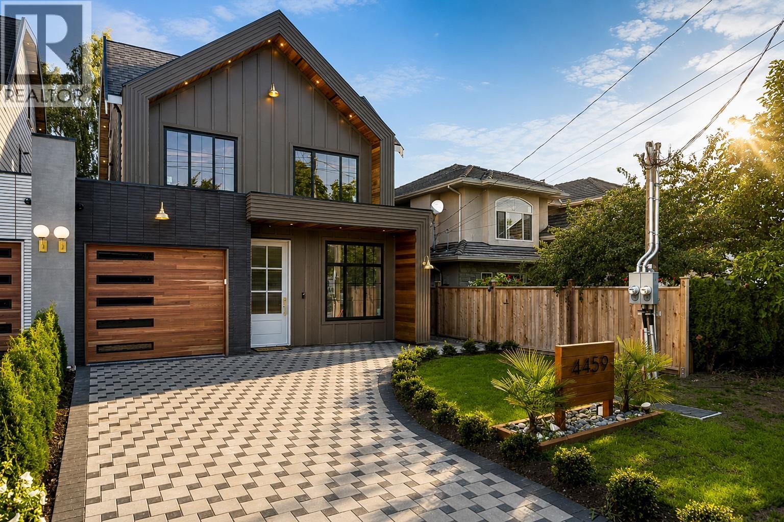 4459 46A STREET, Ladner