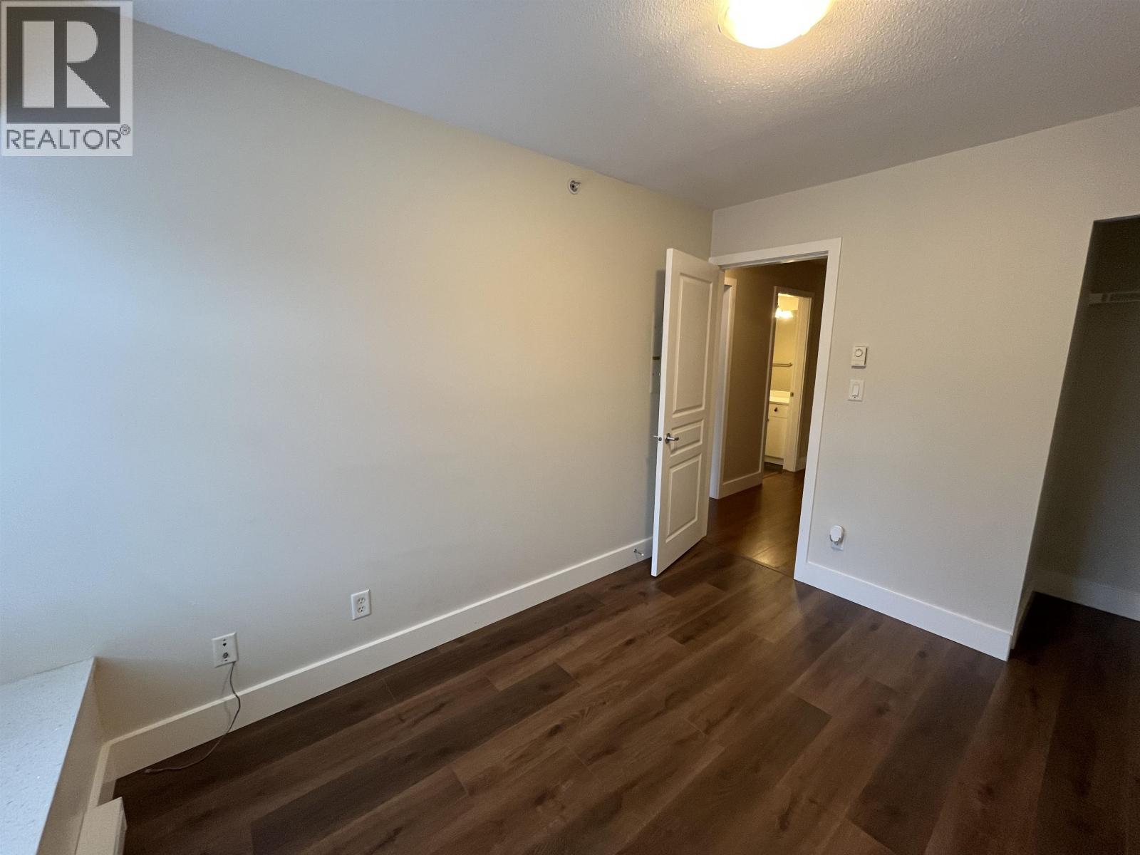 48 7428 SOUTHWYNDE AVENUE, Burnaby - Image 1