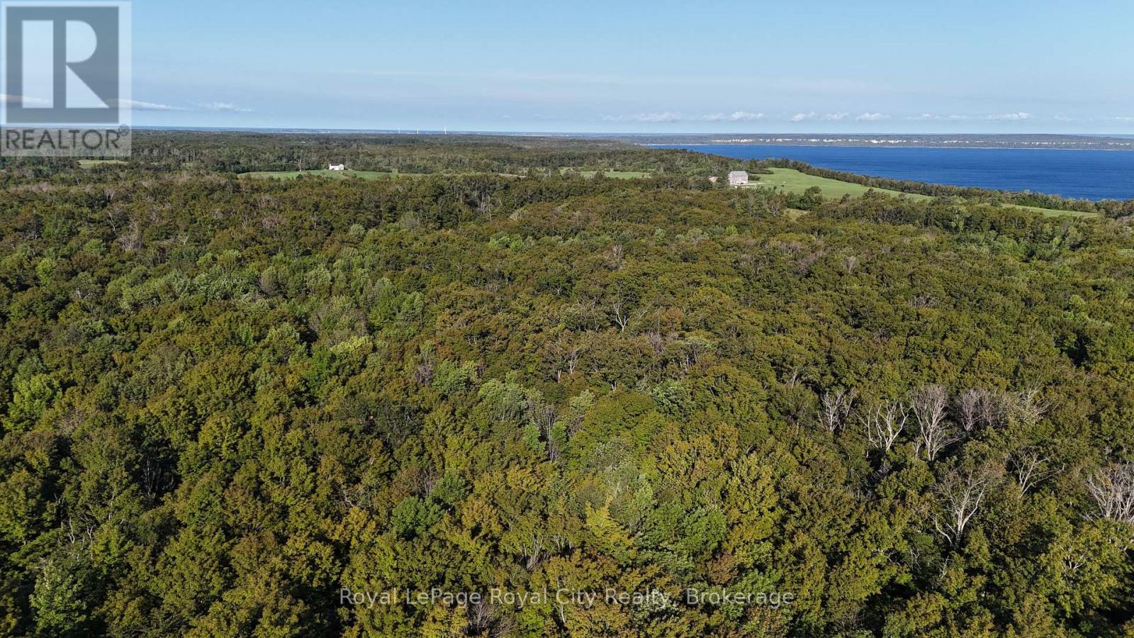 Concession, Northern Bruce Peninsula, Ontario, N0H1W0, Northern Bruce Peninsula, Ontario — photo 2 of 5