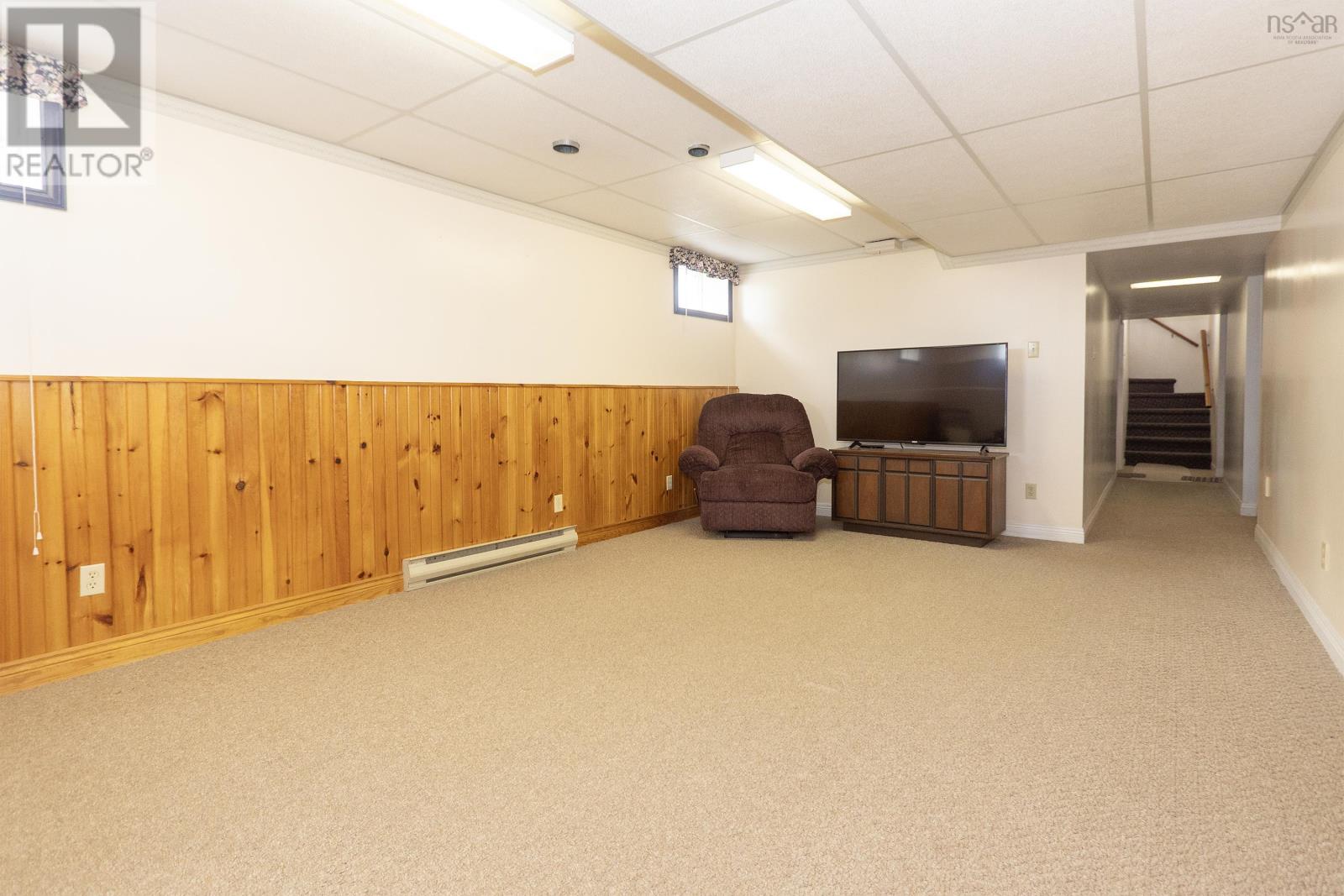 125 Fox Ranch Road - Image 38