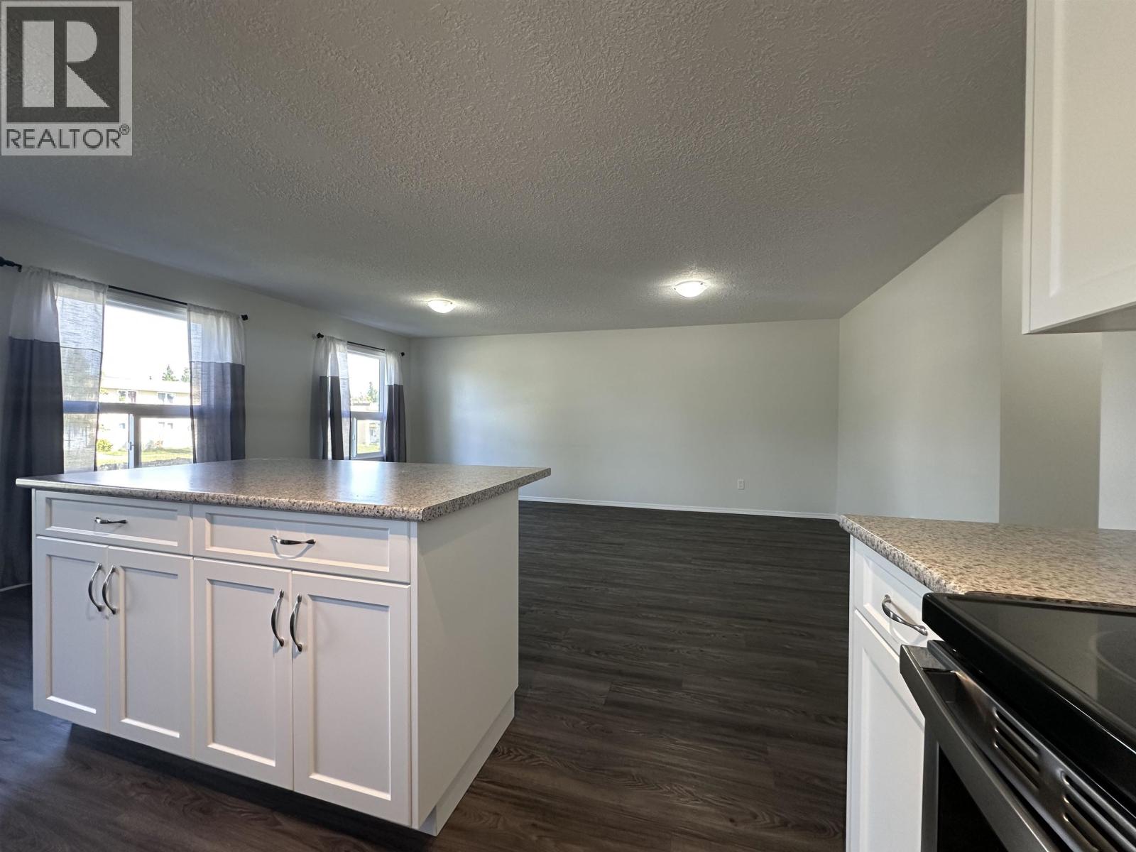 4389 1ST AVENUE, Prince George