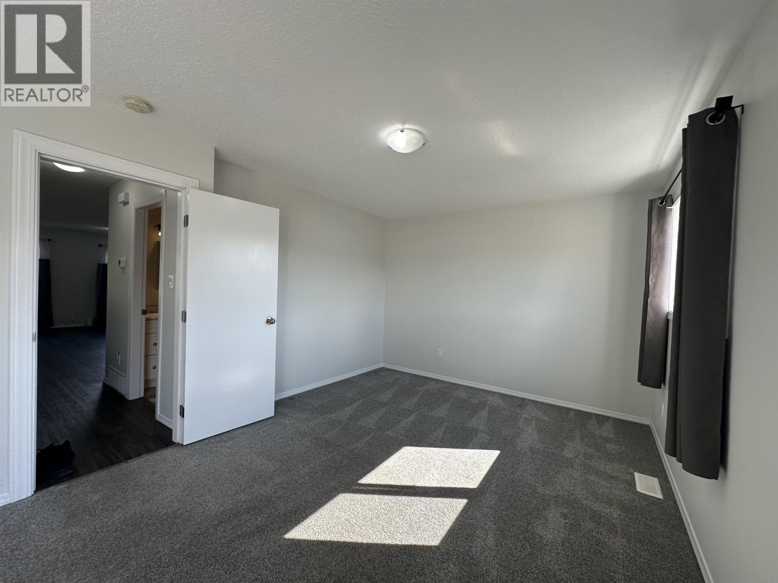 4389 1ST AVENUE, Prince George