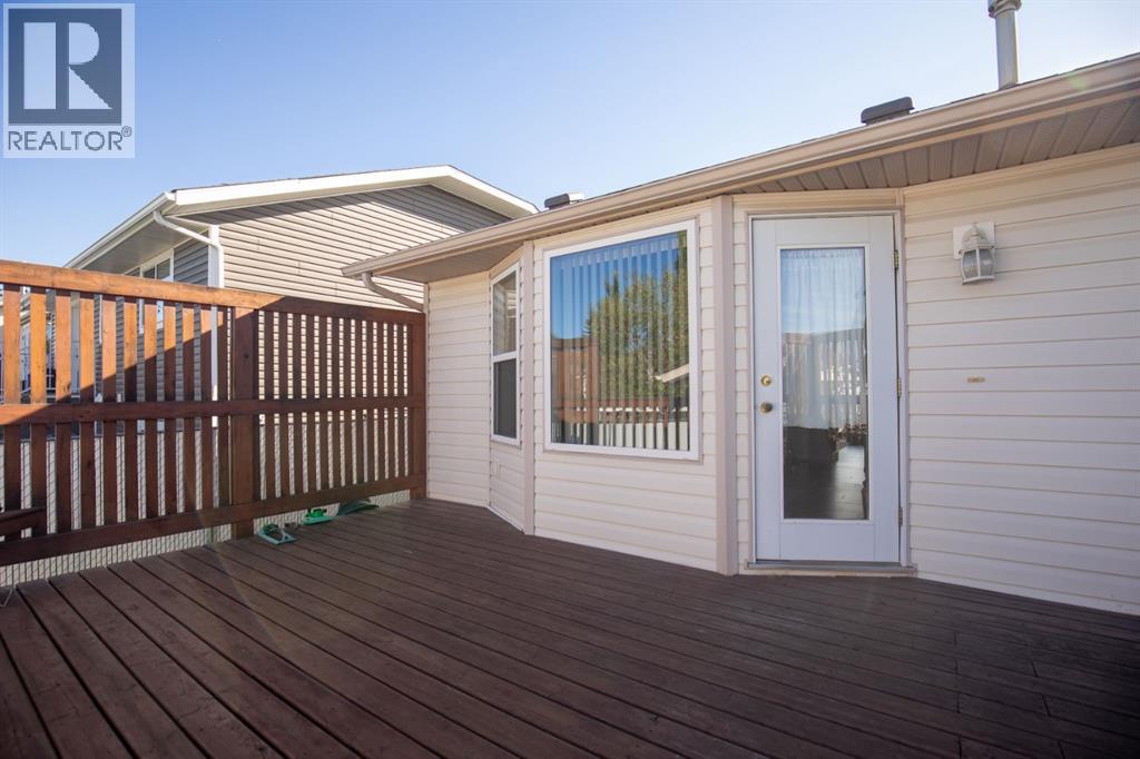 Listing photo – 73 Darling Crescent, Red Deer