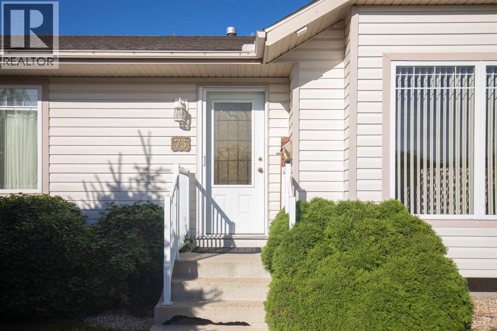 Listing photo – 73 Darling Crescent, Red Deer