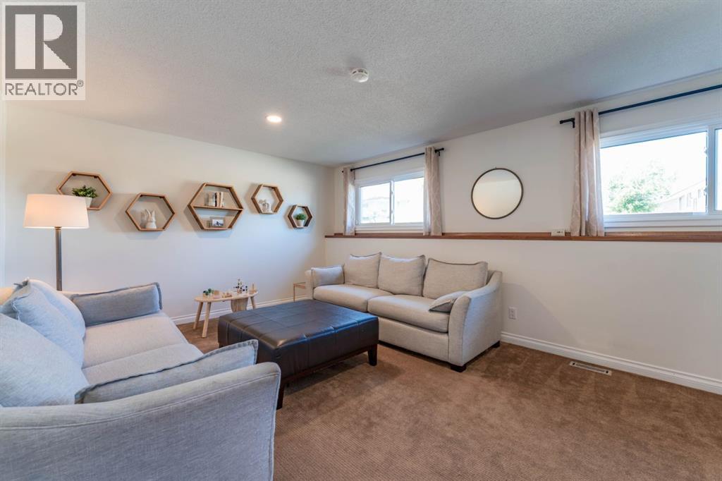 1004 Huntercove Place NW - 13