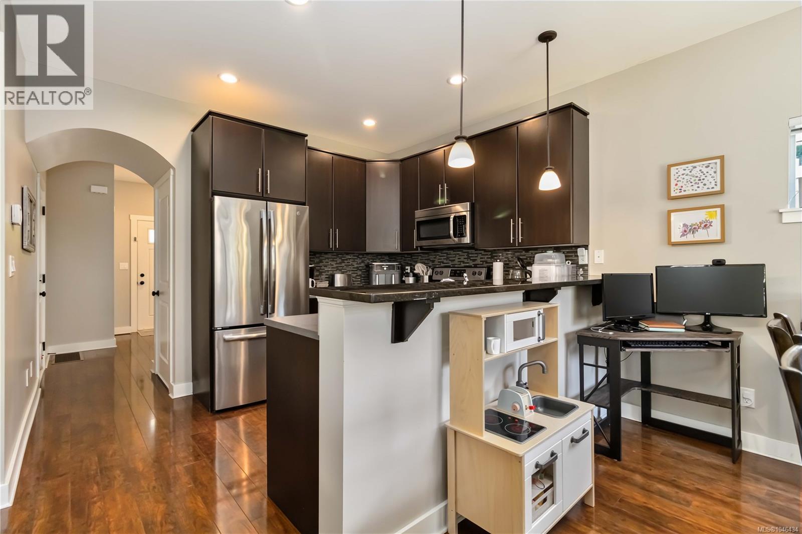  1274 Freshwater Crescent, Langford