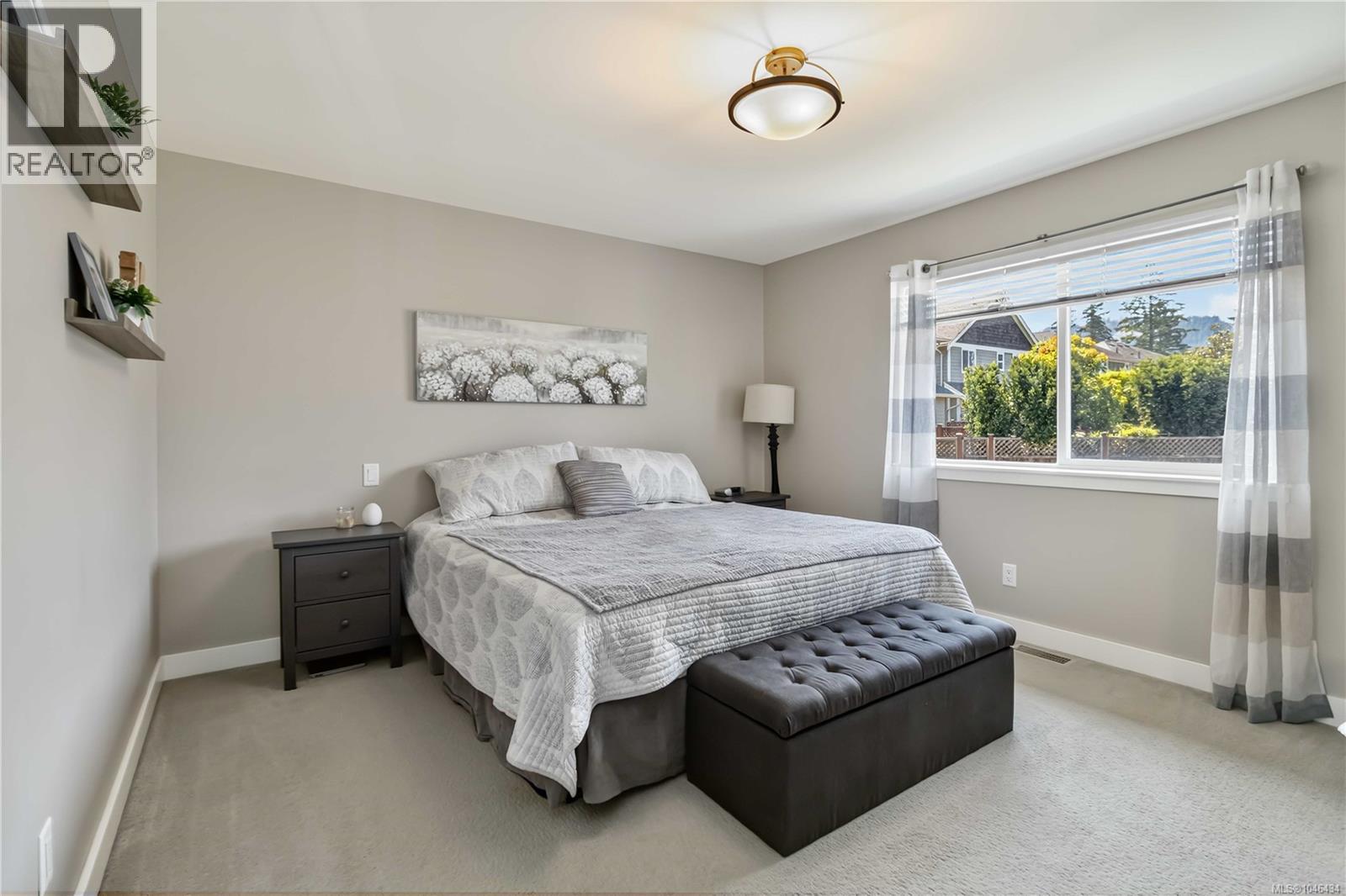 1274 Freshwater Cres - 24