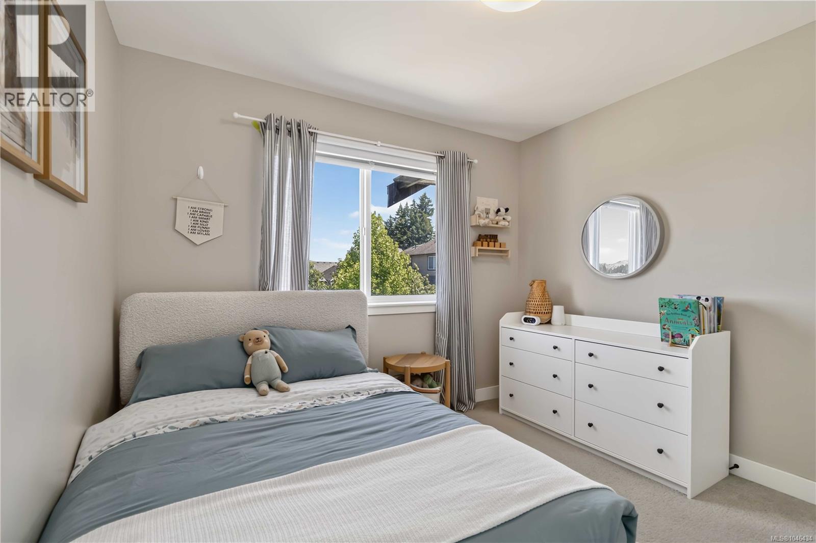  1274 Freshwater Crescent, Langford