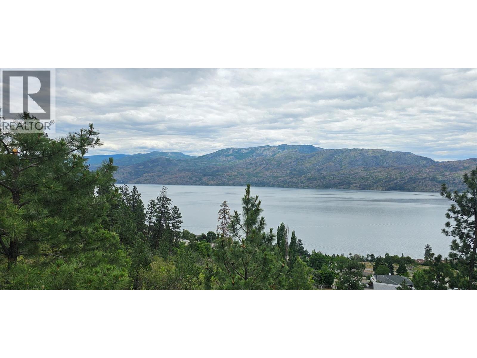5165 MacNeill Court, Peachland