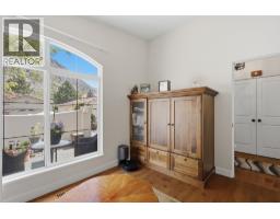 788 Rosewood Crescent, Kamloops, BC V2H1S4 Photo 23
