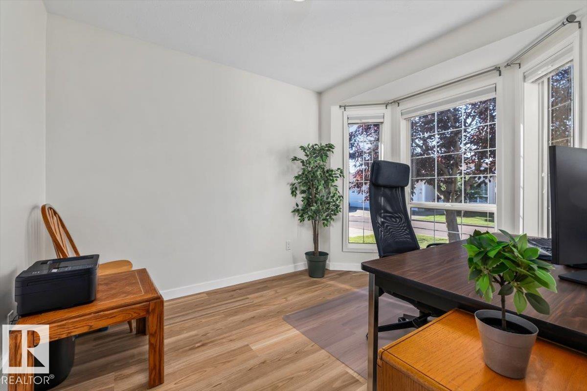 #92 13320 124 ST NW - 28