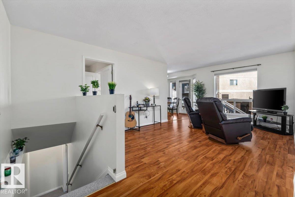 #92 13320 124 ST NW - 5