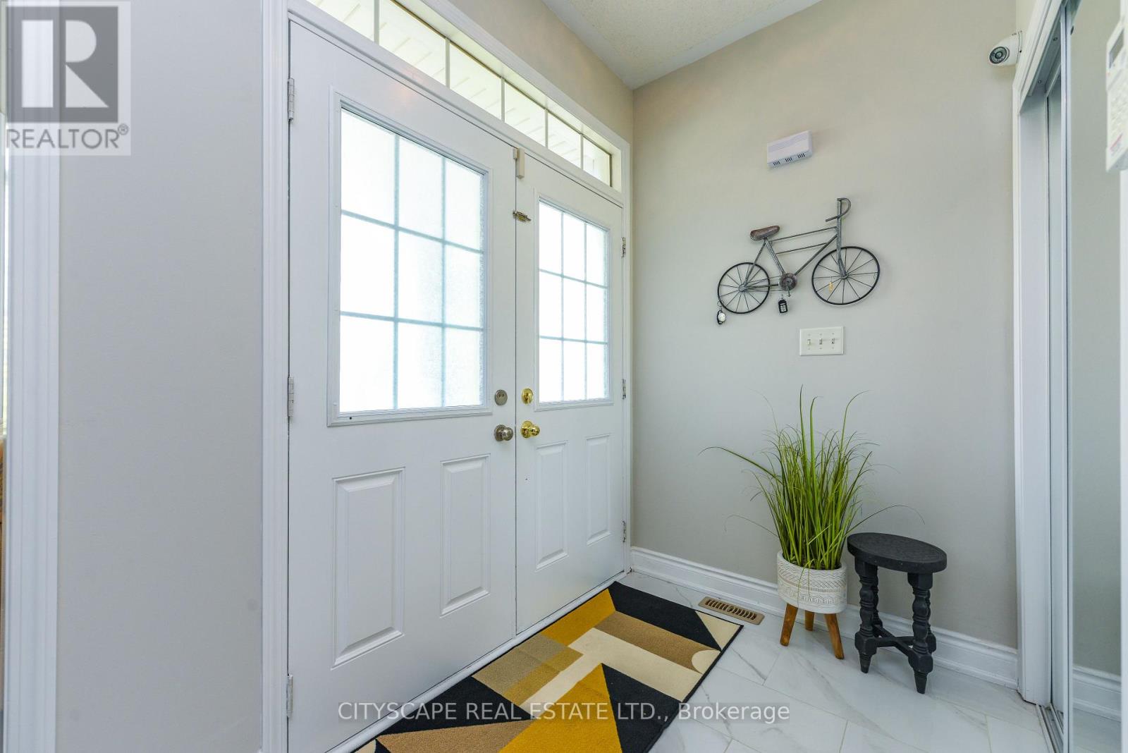 879 BENNETT BOULEVARD - 4
