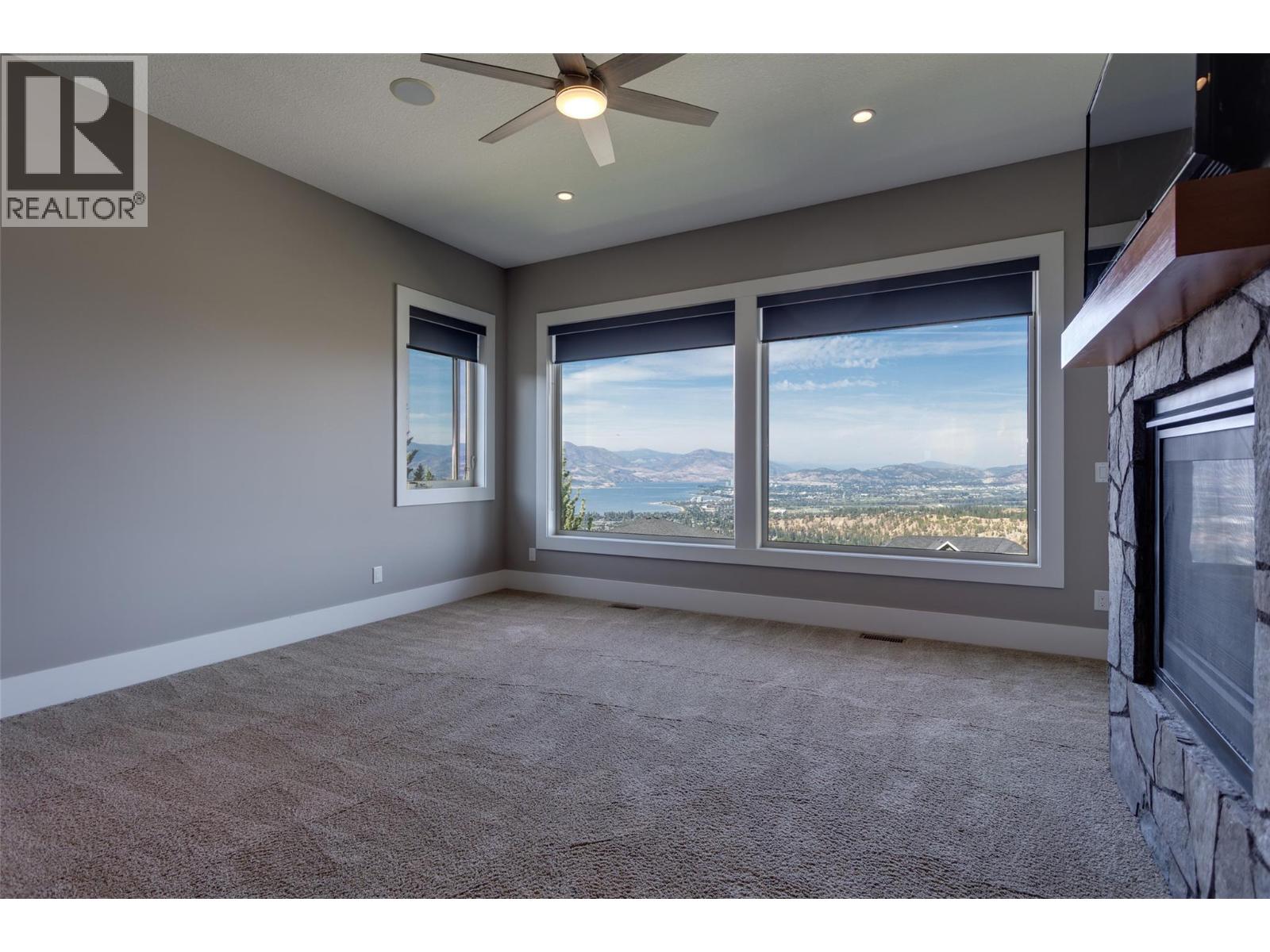 1002 Hewetson Avenue, Kelowna