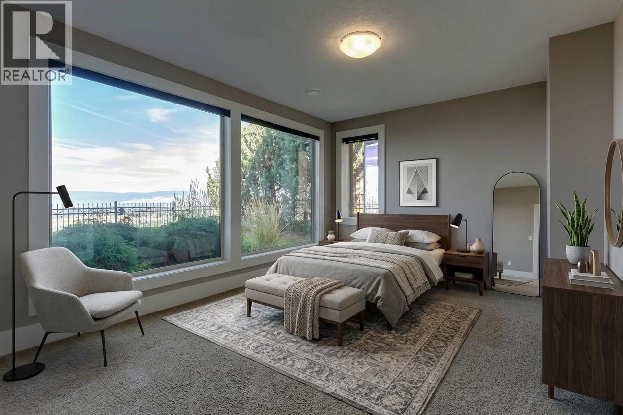 1002 Hewetson Avenue, Kelowna