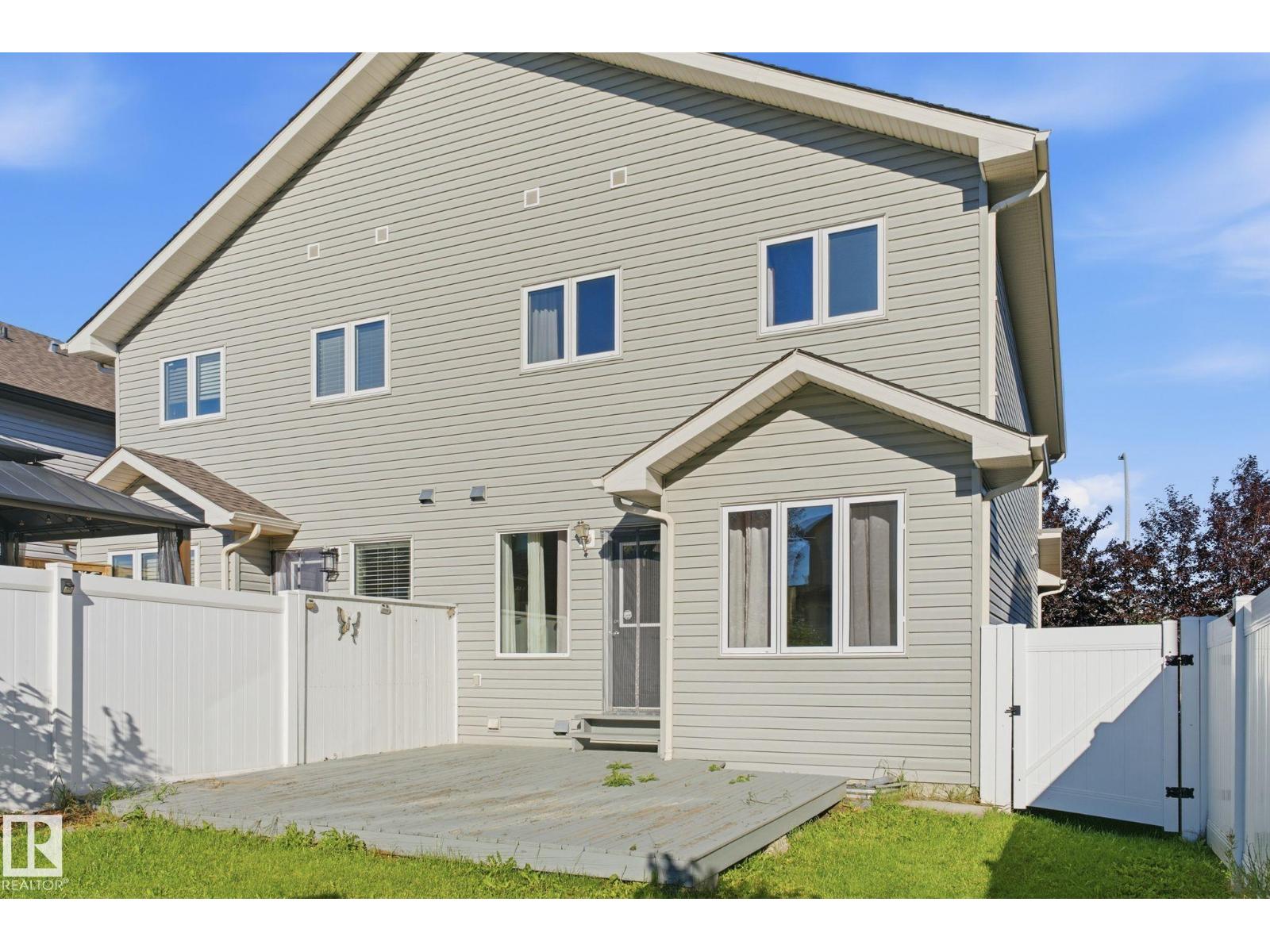 16822 52 ST NW - 31