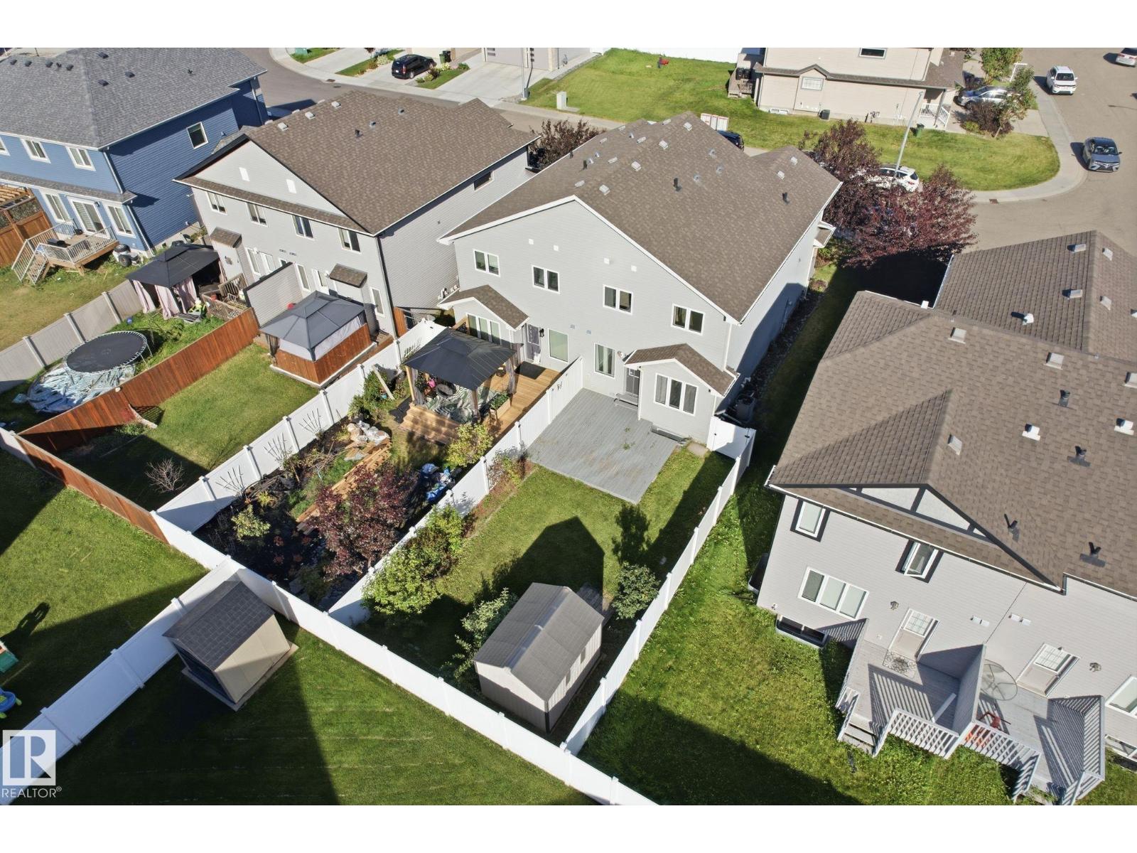 16822 52 ST NW - 39
