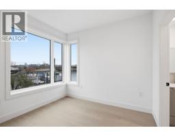 2 3275 Graveley Street, Vancouver, BC V5K3K8 Photo 12