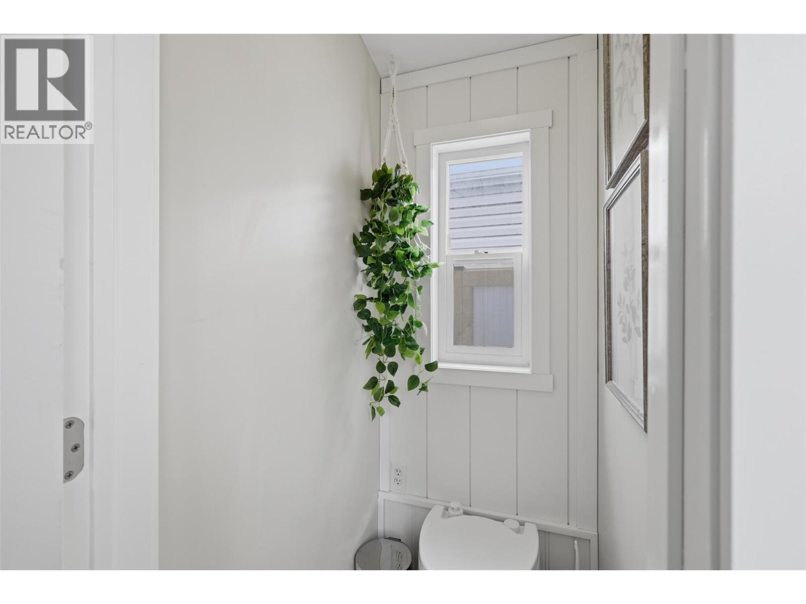 840 KLAHANIE Drive - Image 30