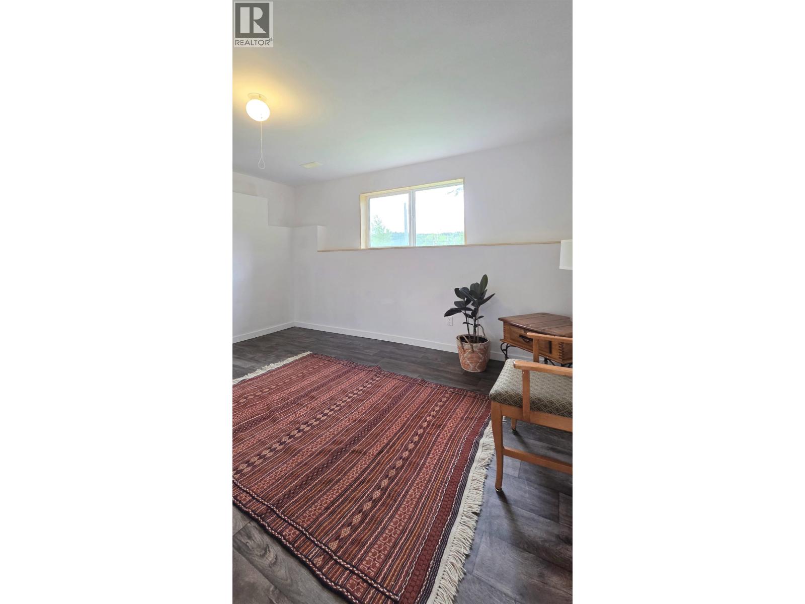 2261 EAGLE CREEK ROAD - Image 23