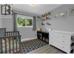 Balcony - 928 Mesher Pl, Esquimalt, BC V9A6Z1 Photo 20