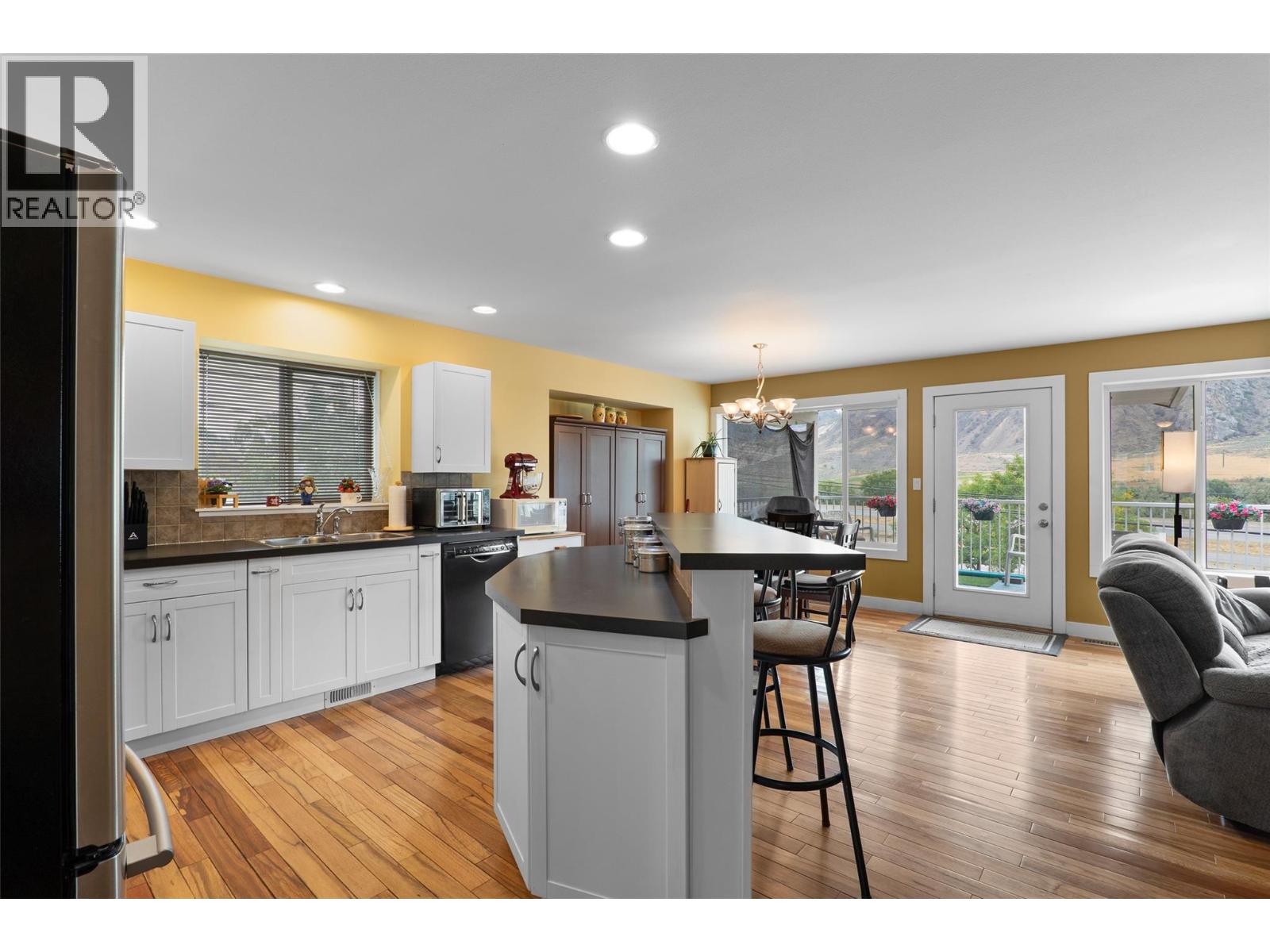 7304 RAMBLER Place - Image 16