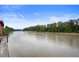 8 23230 Billy Brown Road, Langley, BC V1M4G1 Photo 37