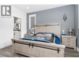 720 Sitka St, Campbell River, BC V9H0E5 Photo 16