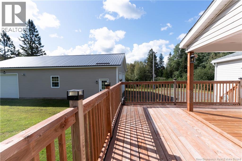 7066 Chemin Desherbiers, Acadieville, New Brunswick, E4Y2V5, Acadieville, New Brunswick — photo 4 of 5