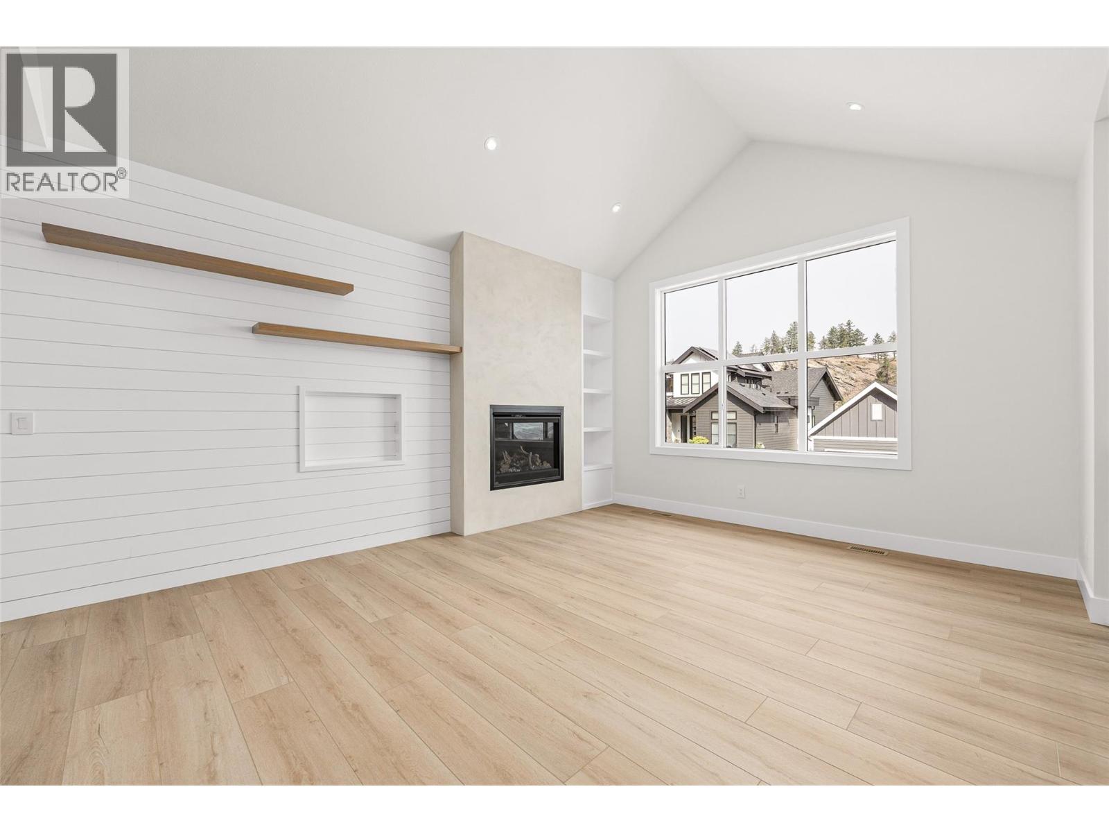 1448 Whistling Pine Place, Kelowna