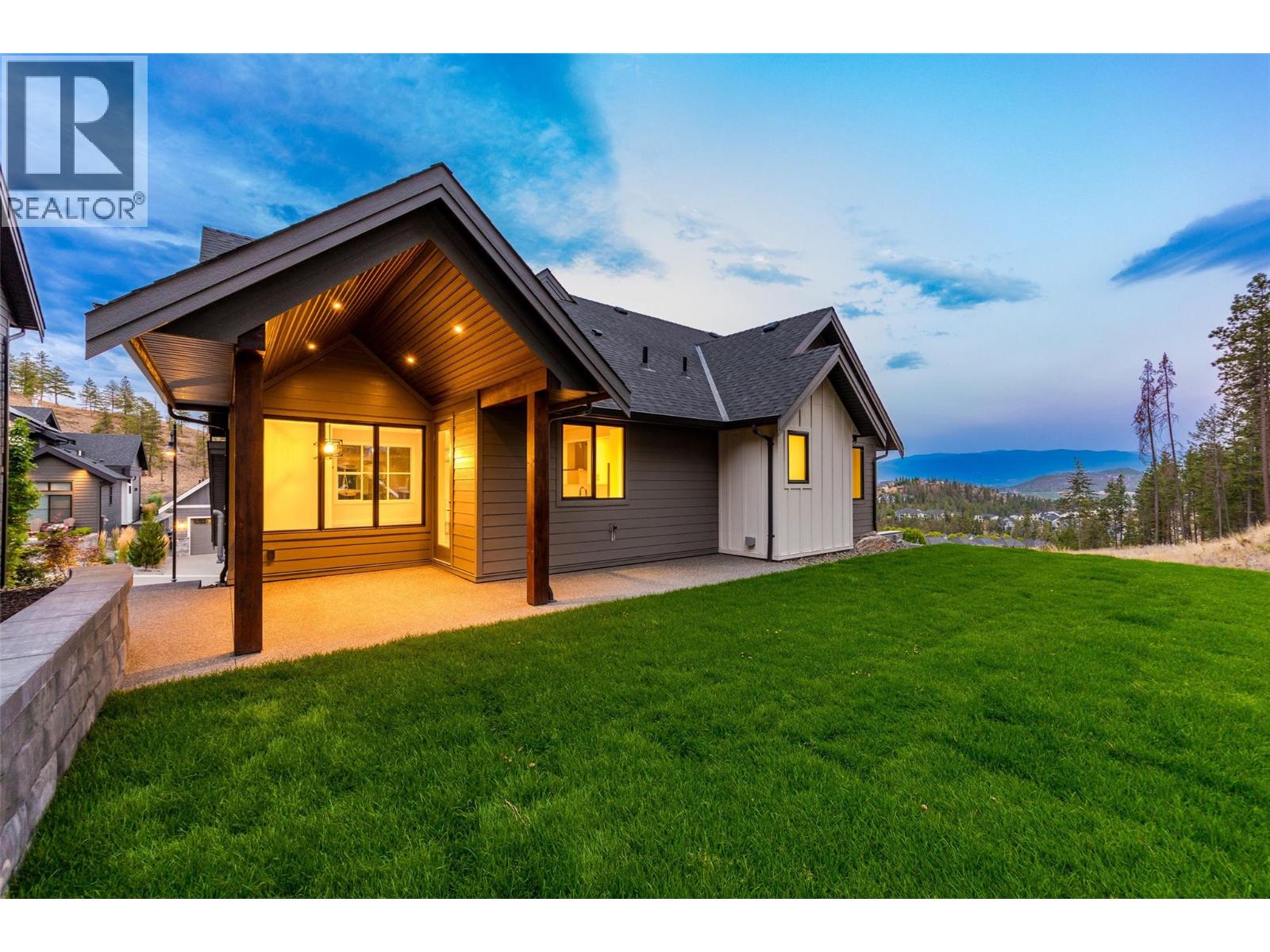 1448 Whistling Pine Place, Kelowna