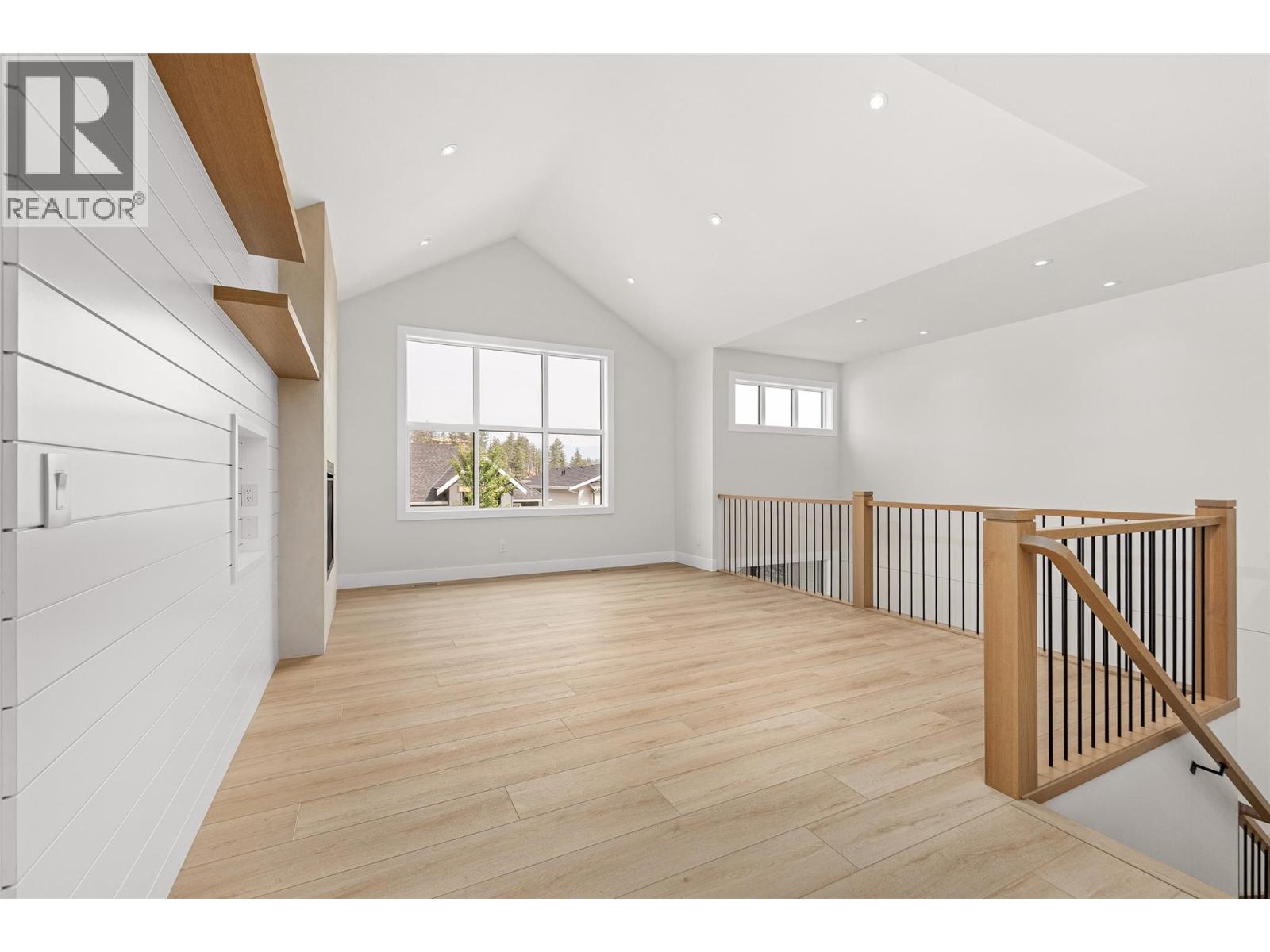 1448 Whistling Pine Place, Kelowna