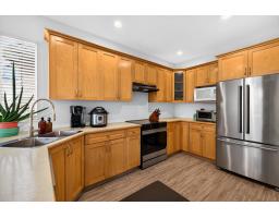14848 56a Avenue, Surrey, BC V3S8X1 Photo 14