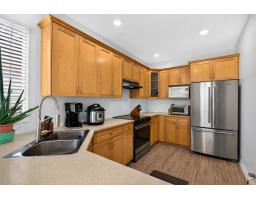 14848 56a Avenue, Surrey, BC V3S8X1 Photo 13