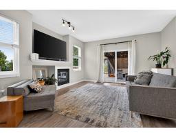 14848 56a Avenue, Surrey, BC V3S8X1 Photo 9