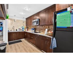14848 56a Avenue, Surrey, BC V3S8X1 Photo 32
