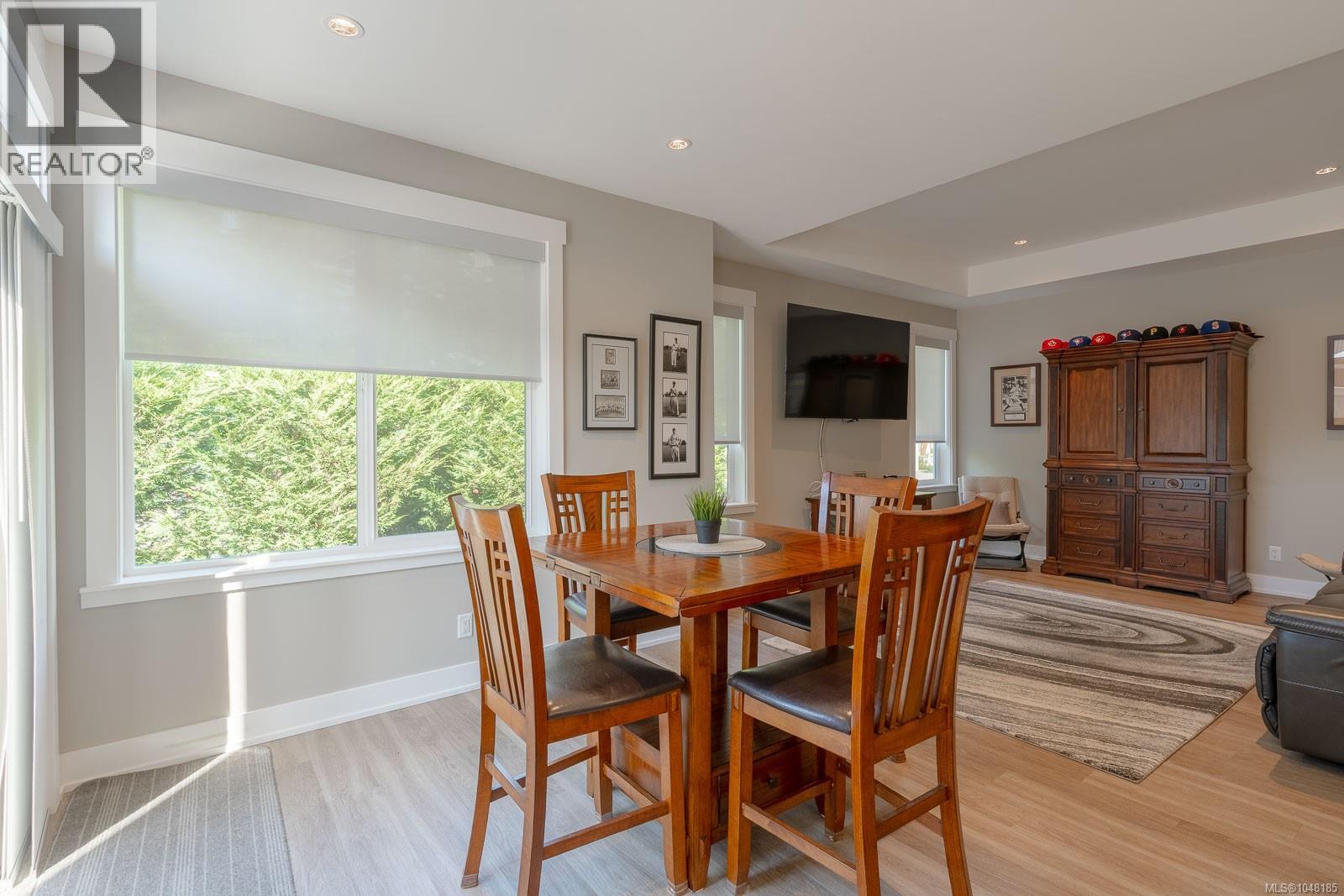 #127 4065 McBride St - 17