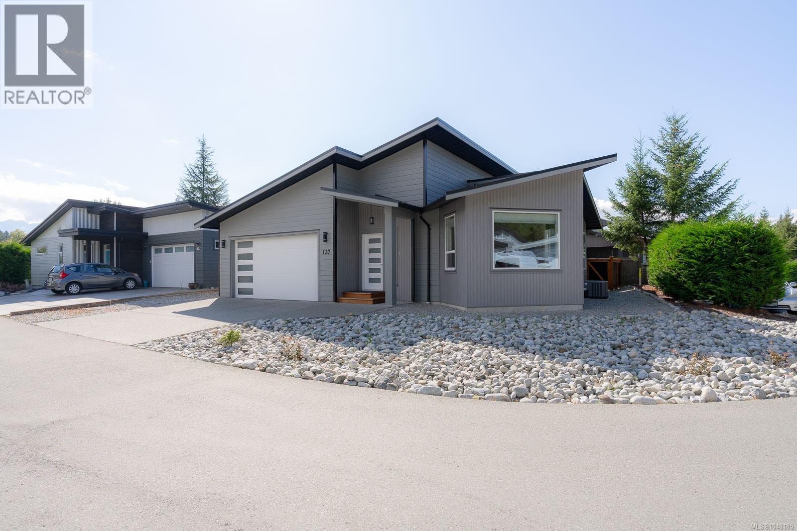 #127 4065 McBride St - 2