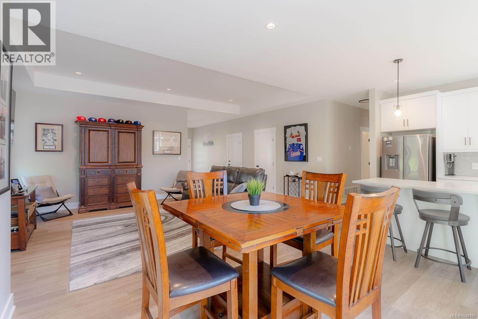 #127 4065 McBride St - 16