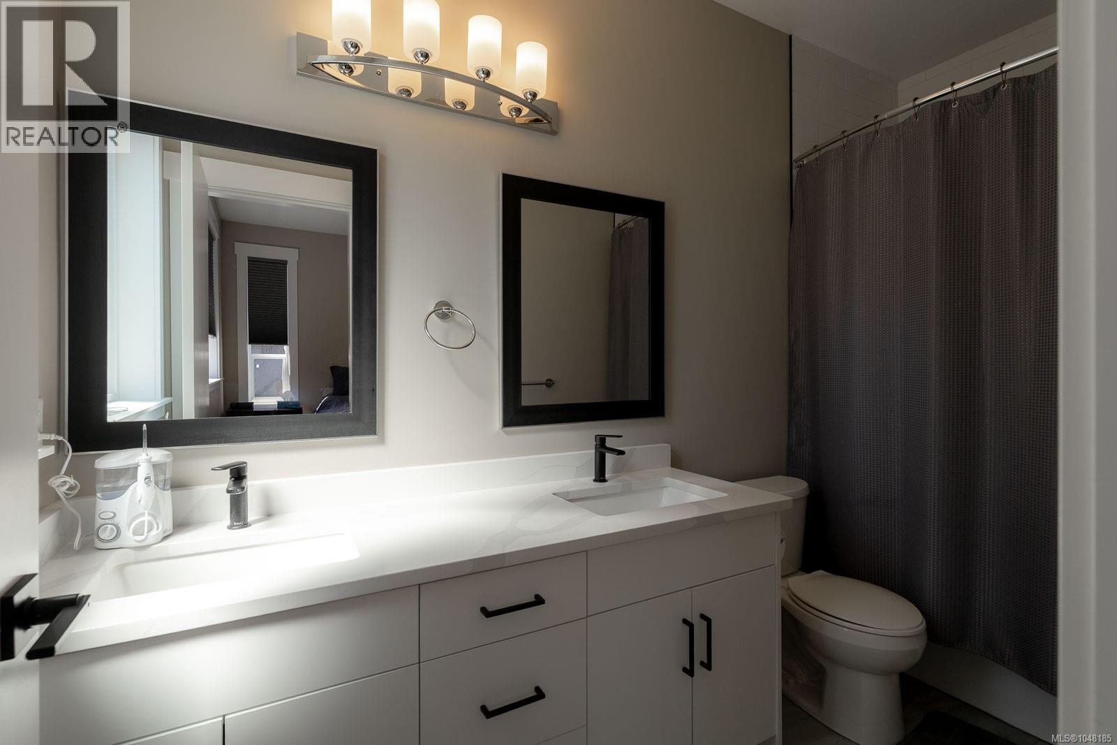 #127 4065 McBride St - 29