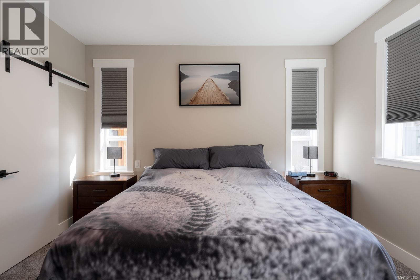 #127 4065 McBride St - 27