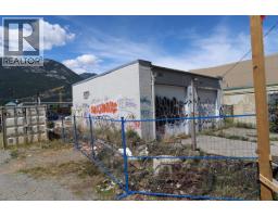 38120 Cleveland Avenue, Squamish, BC V8B0B3 Photo 19