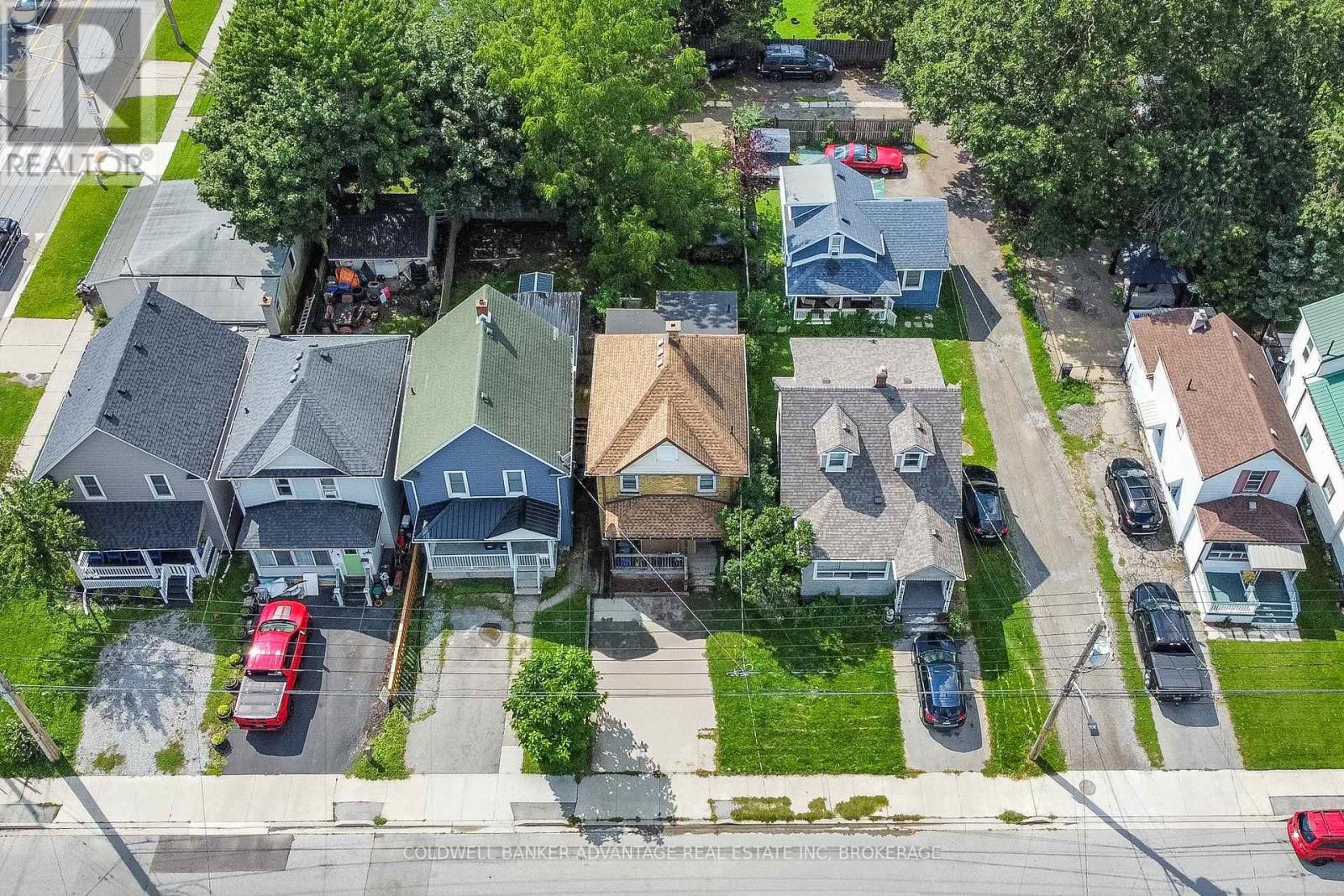 305 BURGAR STREET - 26