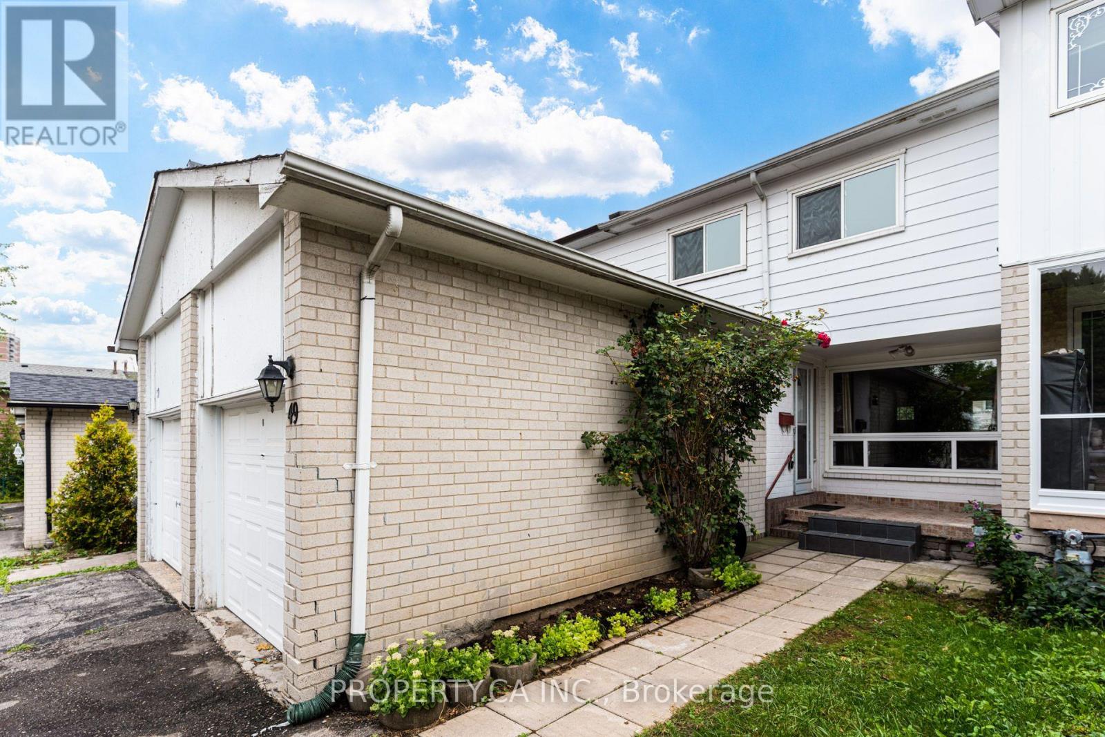 Photo of 49 Whiteleas Avenue