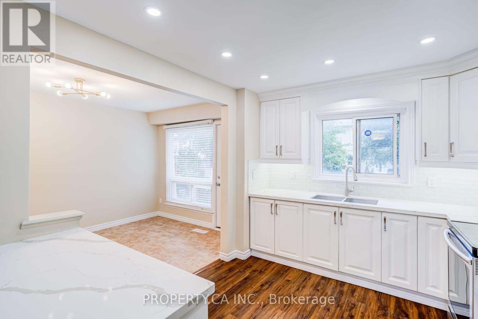 49 WHITELEAS AVENUE - 19
