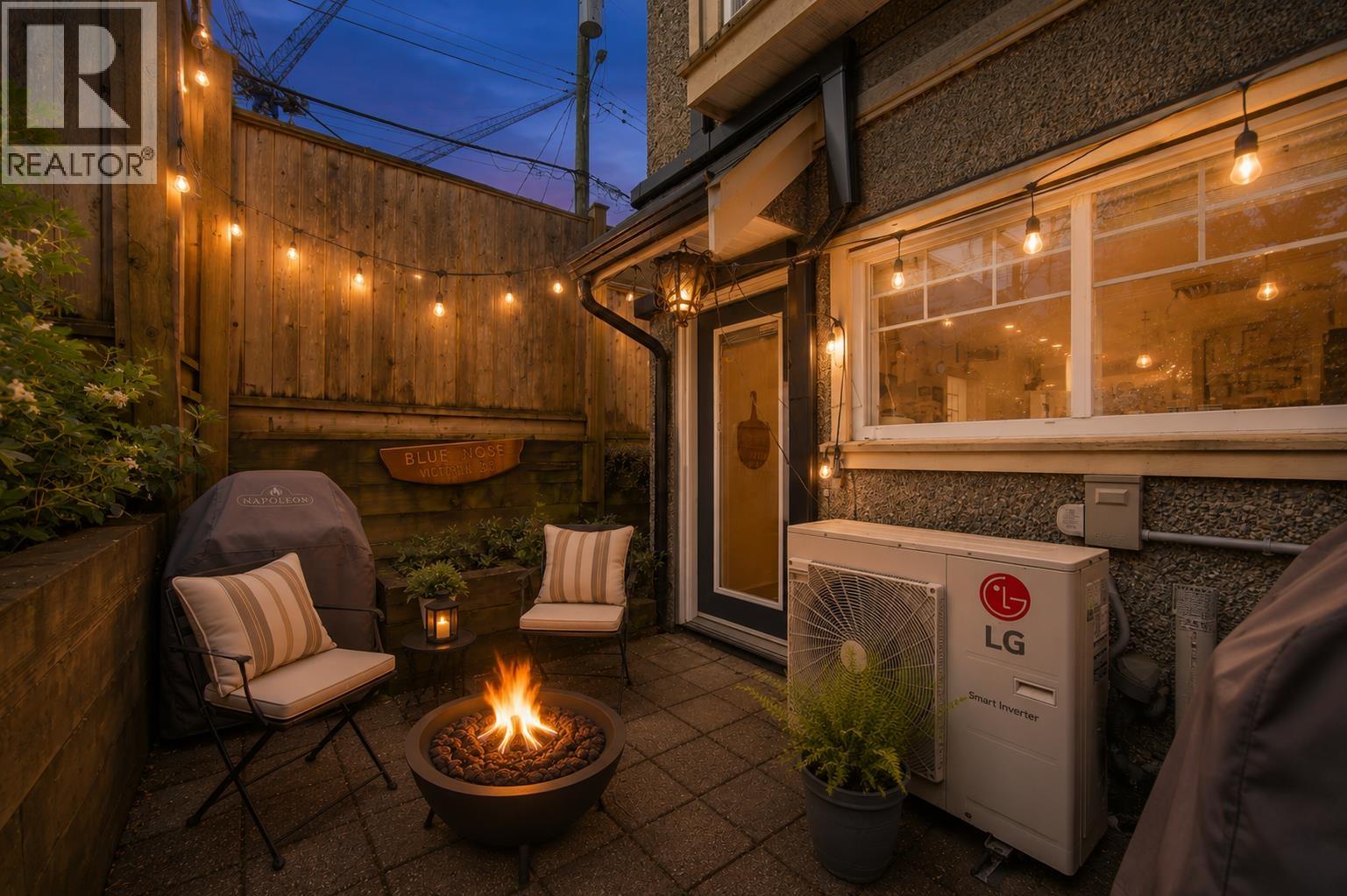 6 1642 E GEORGIA STREET, Vancouver