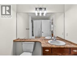 4 809 North Road, Gibsons, BC V0N1V9 Photo 18