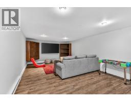 4 809 North Road, Gibsons, BC V0N1V9 Photo 27