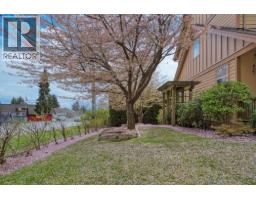 4 809 North Road, Gibsons, BC V0N1V9 Photo 32