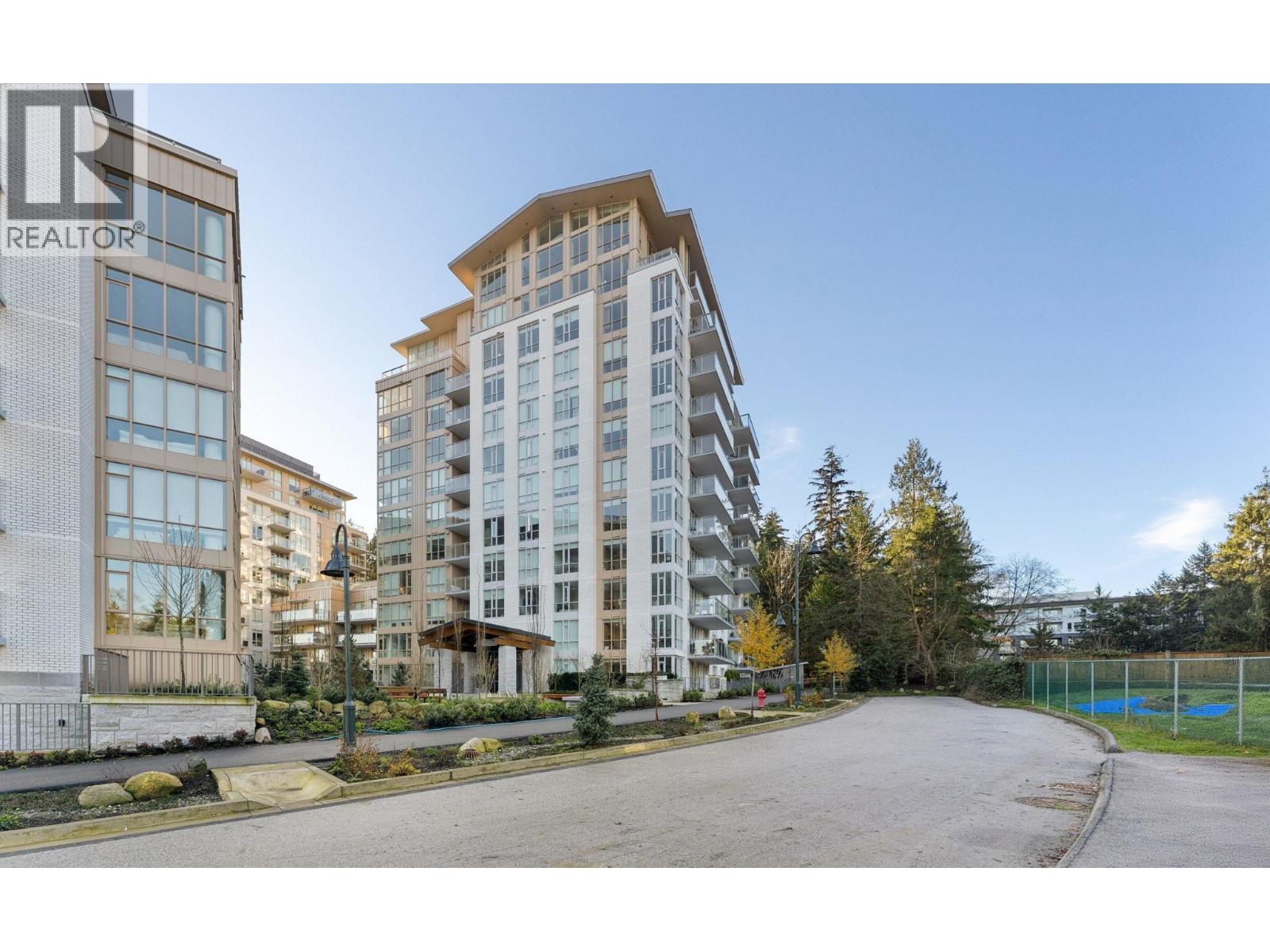 208 2375 EMERY COURT, North Vancouver